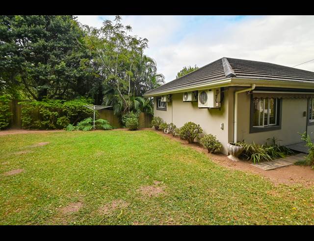 2 BEDROOM APARTMENT TO LET IN COWIES HILL